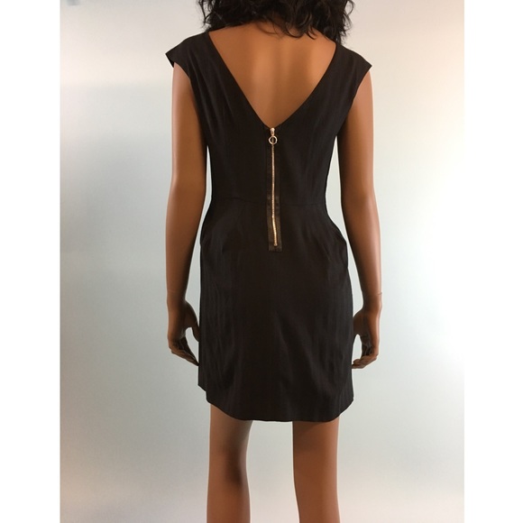 Alice + Olivia Black V-Neck Mini Dress - Picture 2 of 7